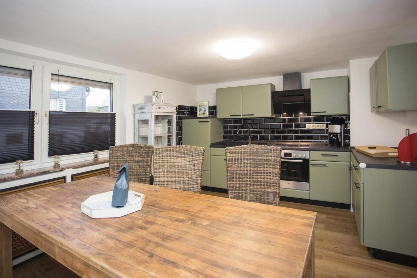 Vakantiehuis - 'Ferienhaus K17 Voor 18 Pers' - Kirchstrasse 17 | Winterberg Buitenkant foto