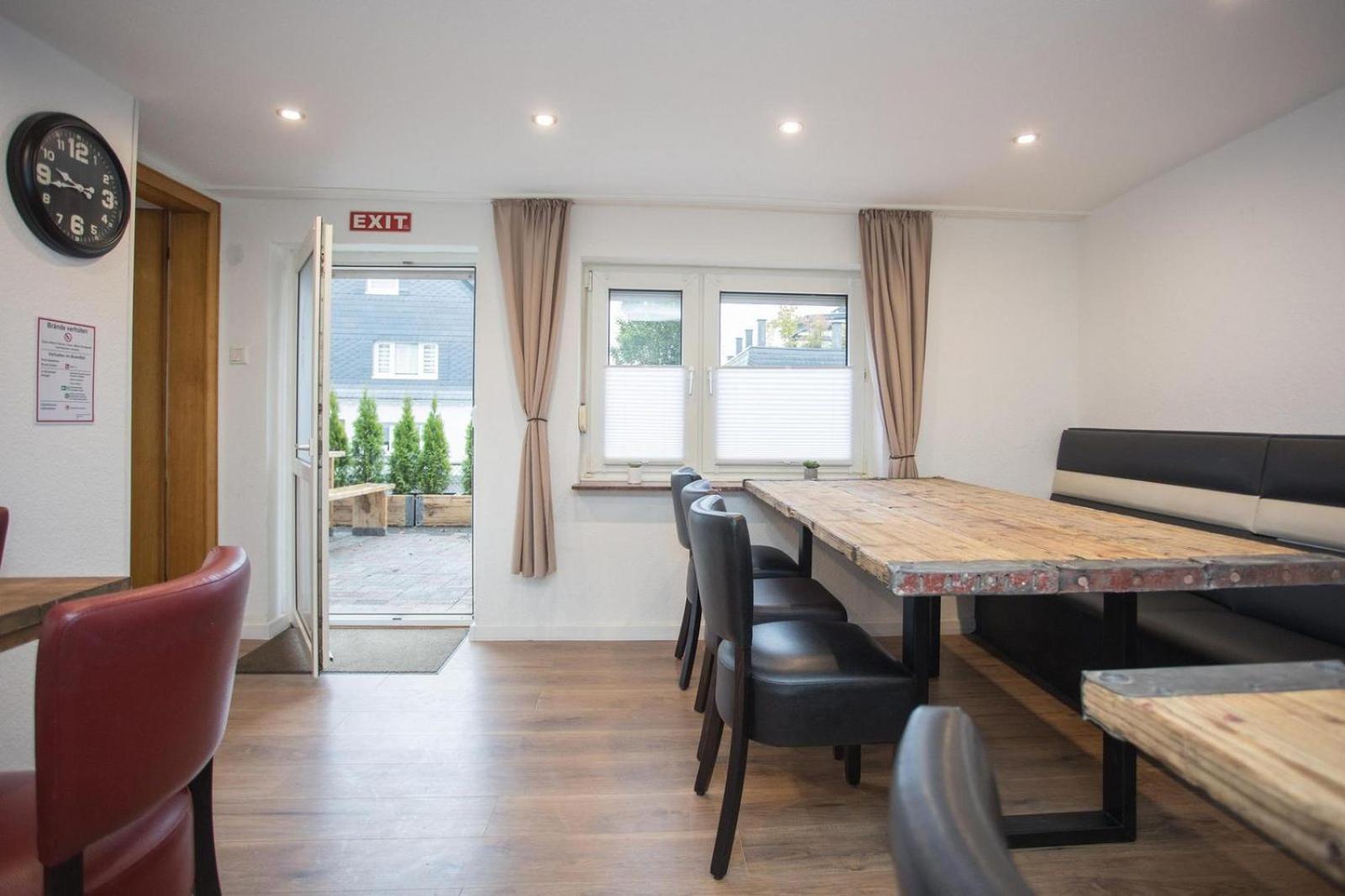 Vakantiehuis - 'Ferienhaus K17 Voor 18 Pers' - Kirchstrasse 17 | Winterberg Buitenkant foto
