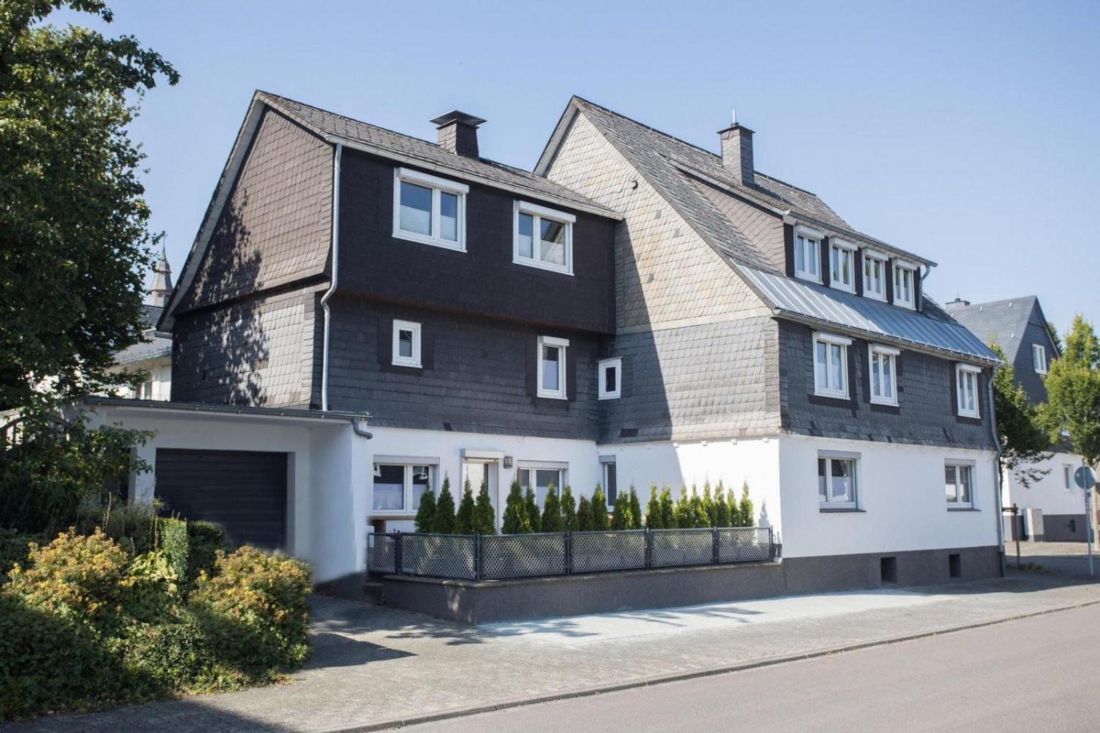 Vakantiehuis - 'Ferienhaus K17 Voor 18 Pers' - Kirchstrasse 17 | Winterberg Buitenkant foto